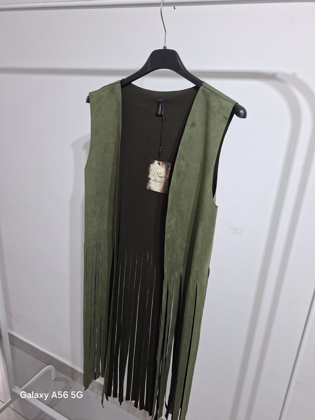 Gilet con frange in camoscio