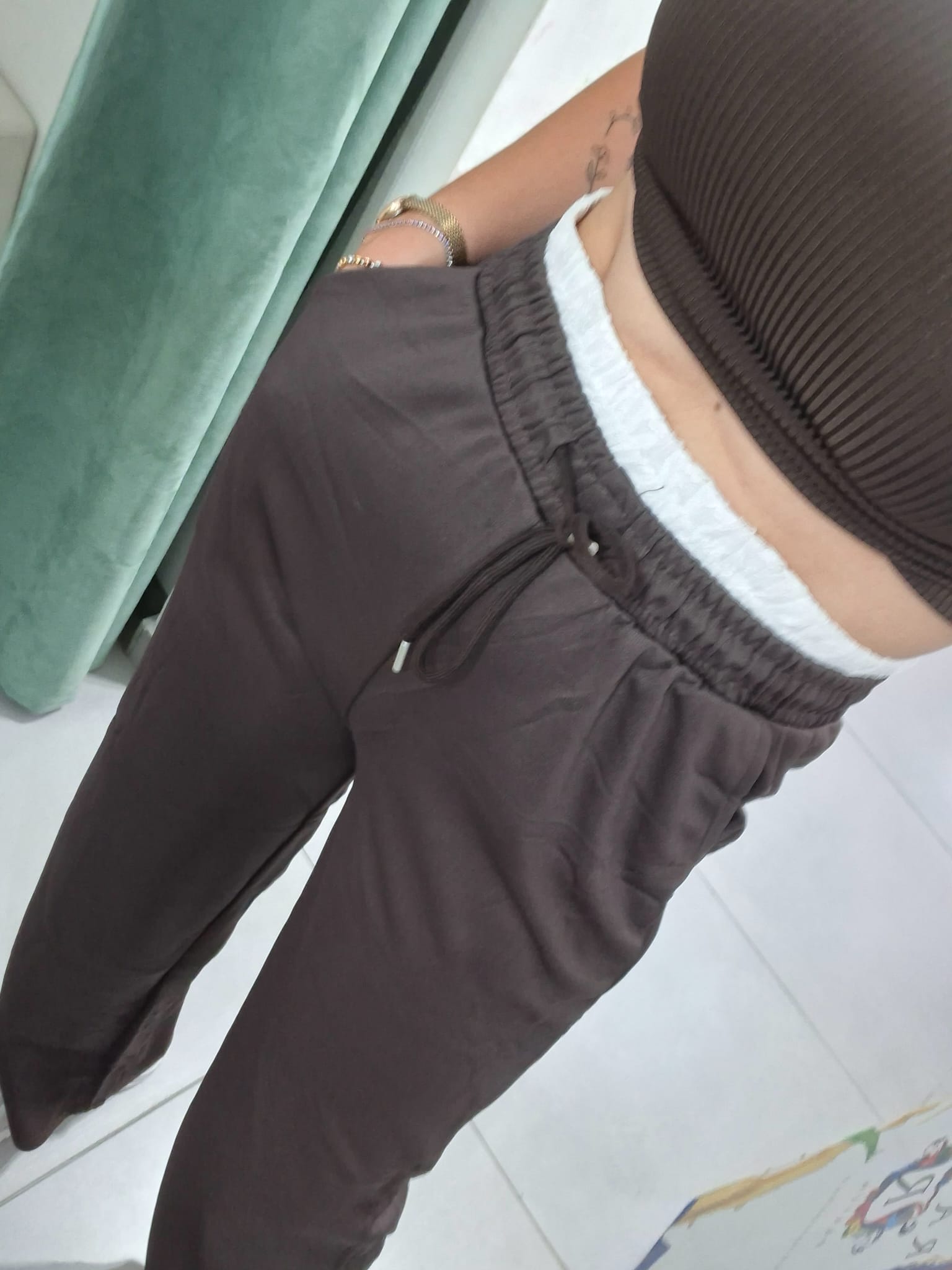 Pantalone tuta palazzo con doppio elastico